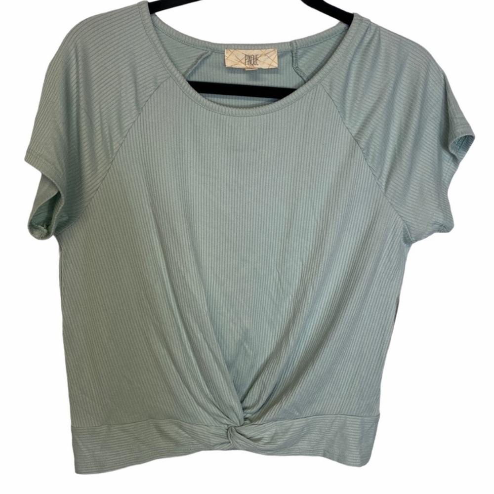 NWT Cute Light BlueSeafoam StichFix Ribbed Short Sleeve Knotted Front Pinque Top